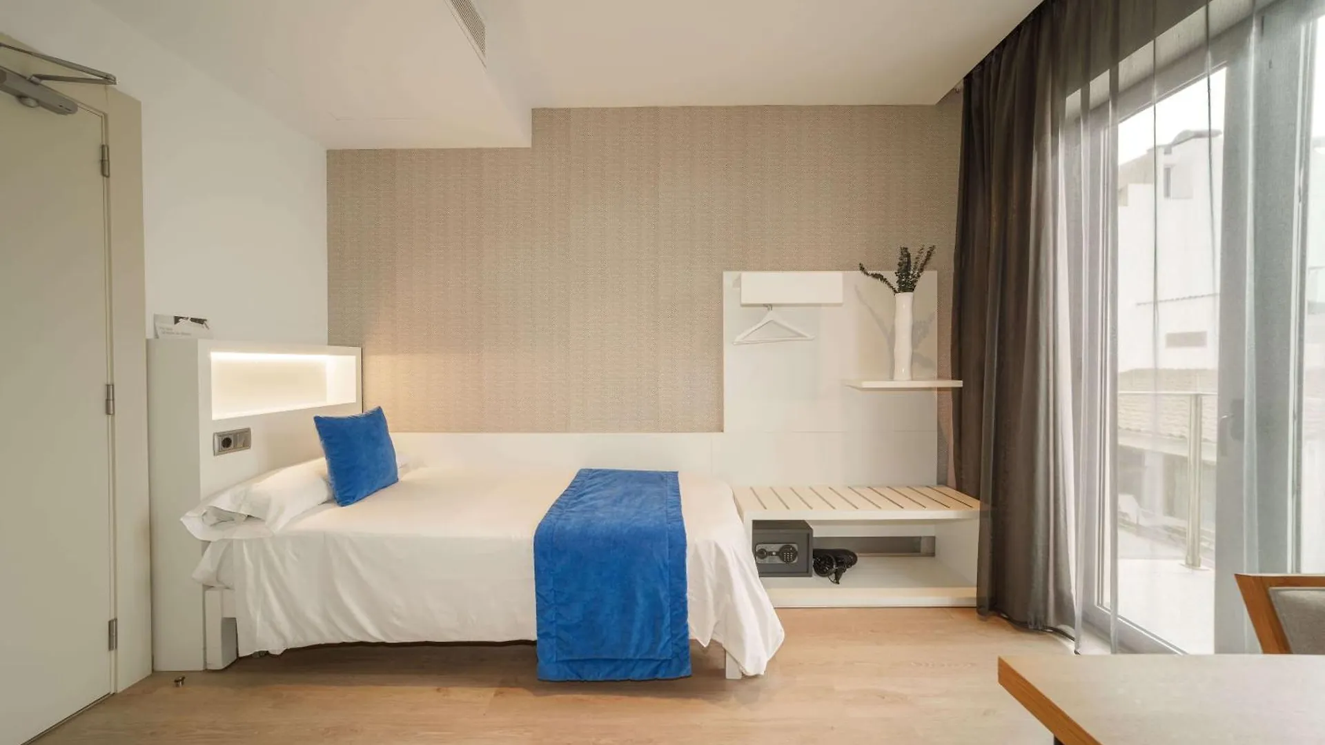 Mar Calma Hotel Port de Pollenca Spain