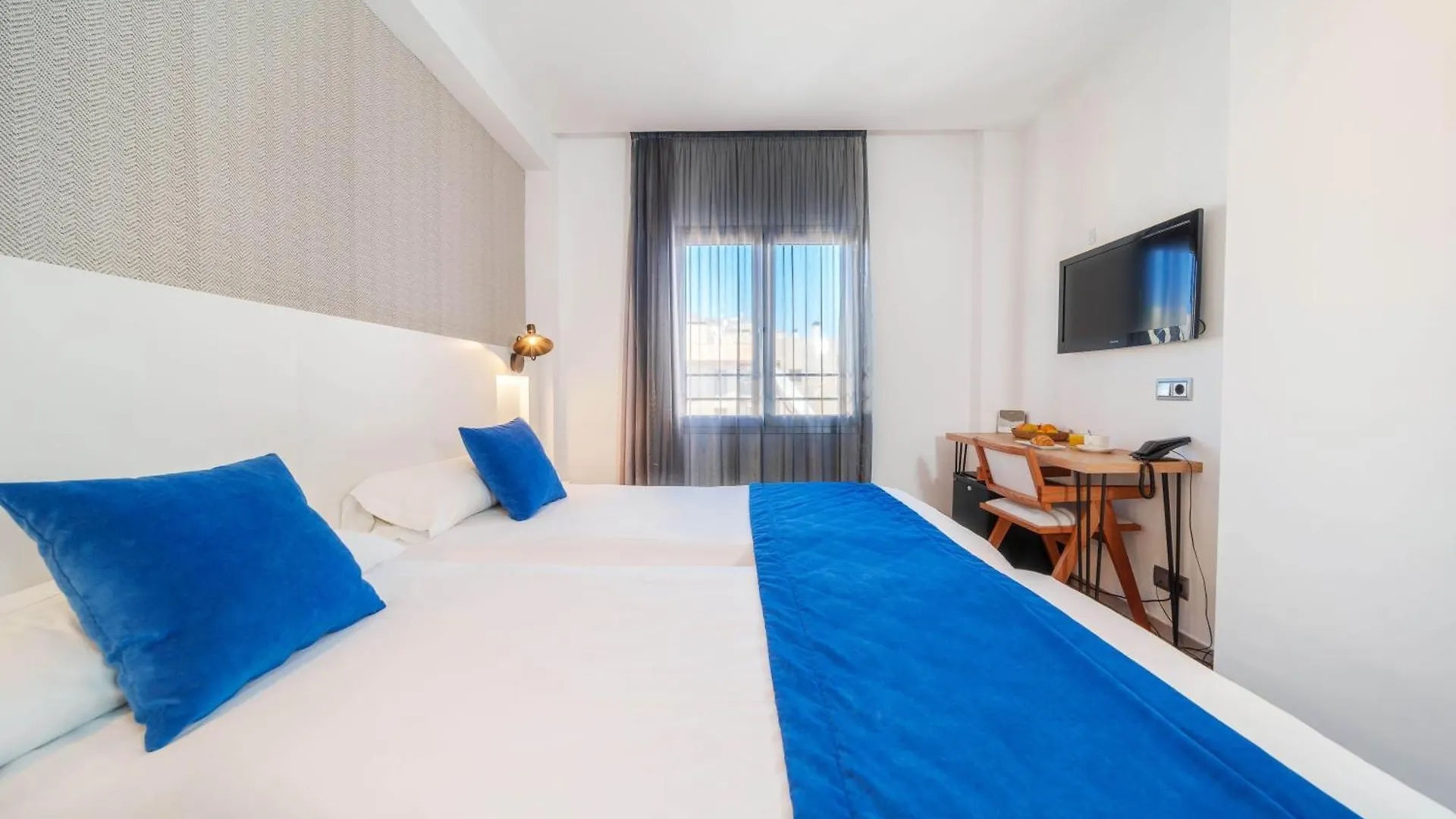 Mar Calma Hotel Port de Pollenca Spain